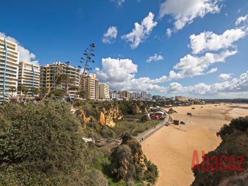 1 - vente commerce vue mer portimão algarve portugal