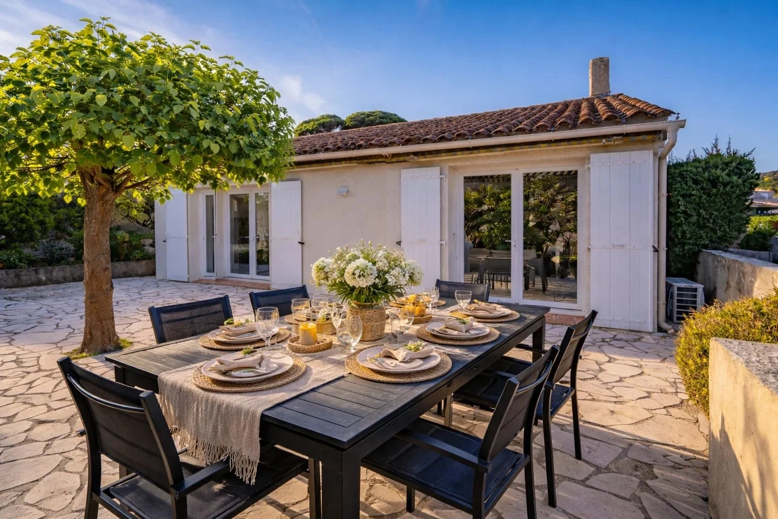 1 - verkoop villa uitzicht op zee sainte-maxime var frankrijk