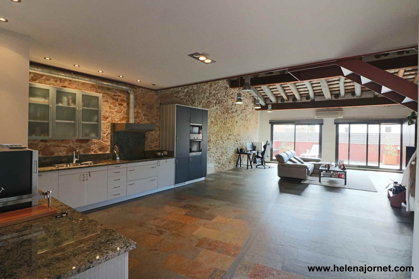 1 - venda apartamento a praia ao pé sant feliu de guixols - costa brava catalunha espanha