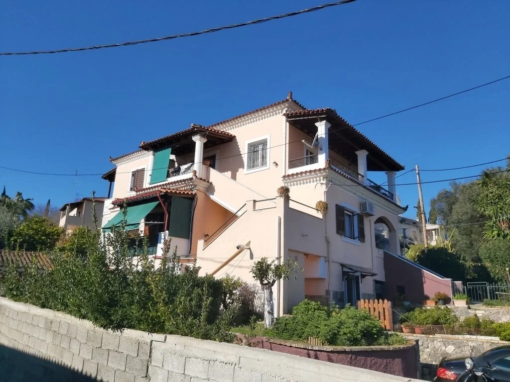 2 - vendita casa spiaggia a piedi corfu isole ioniche grecia