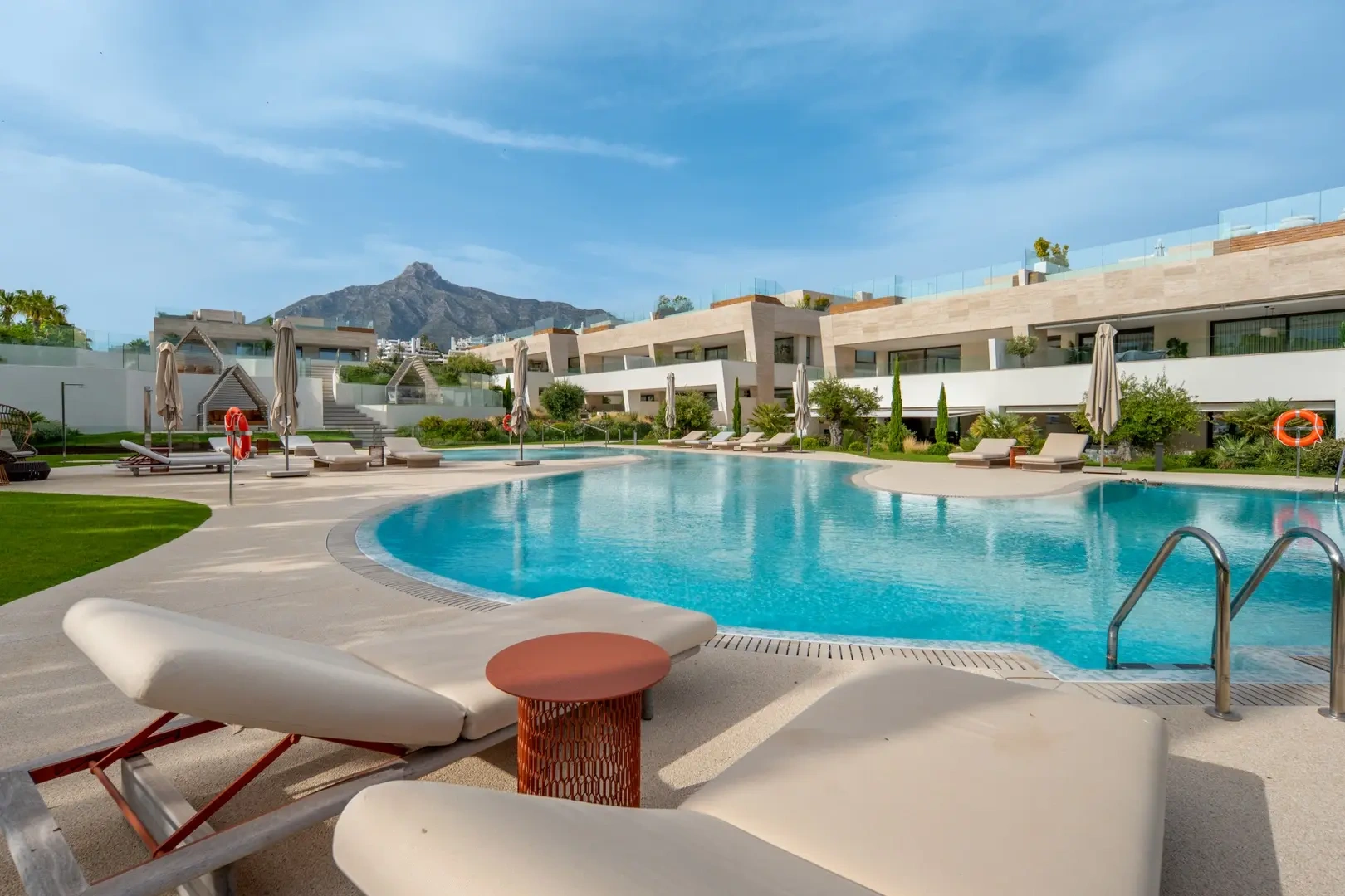 1 - verkoop appartement uitzicht op zee marbella - costa del sol andalusië spanje