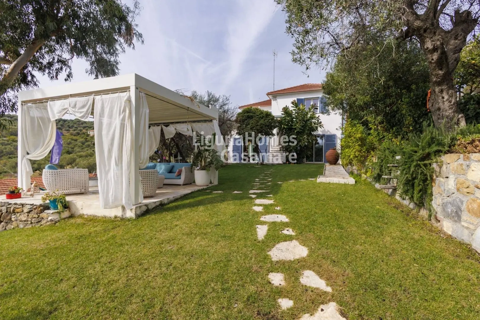 2 - sea view villa for sale in imperia liguria italy