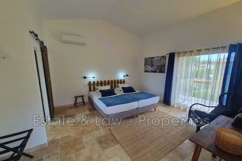 2 - verkoop huis cotignac var frankrijk