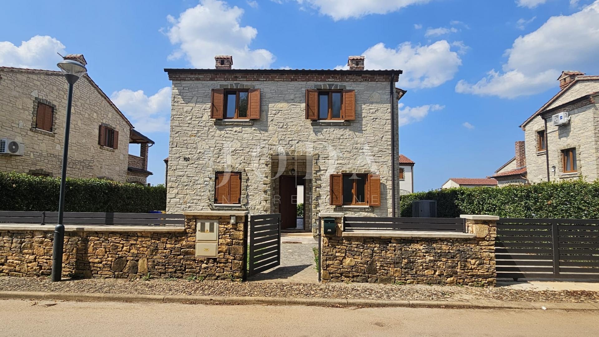 1 - house for sale in svetvinčenat istria croatia