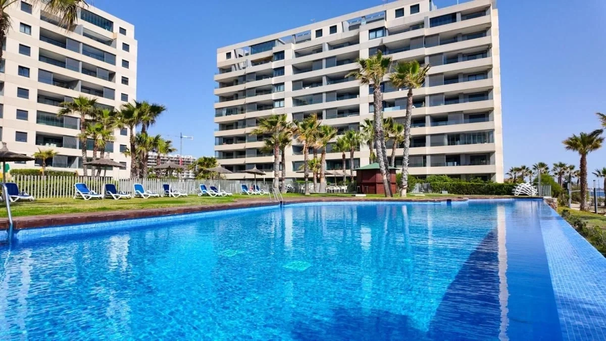 1 - продажа квартира ноги в воде torrevieja - costa blanca валенсия испания