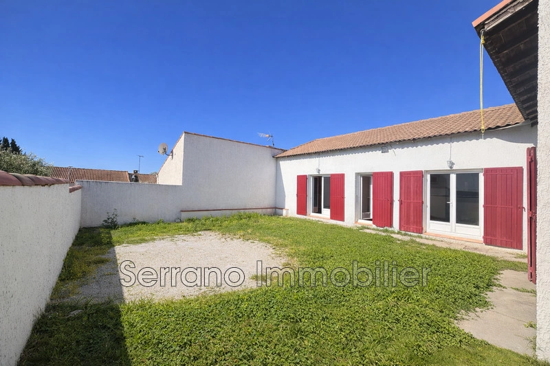 1 - venda casa beaucaire gard frança