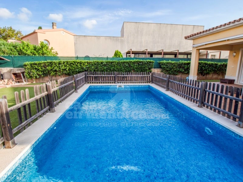 2 - house for sale in mao minorca - balearic islands spain