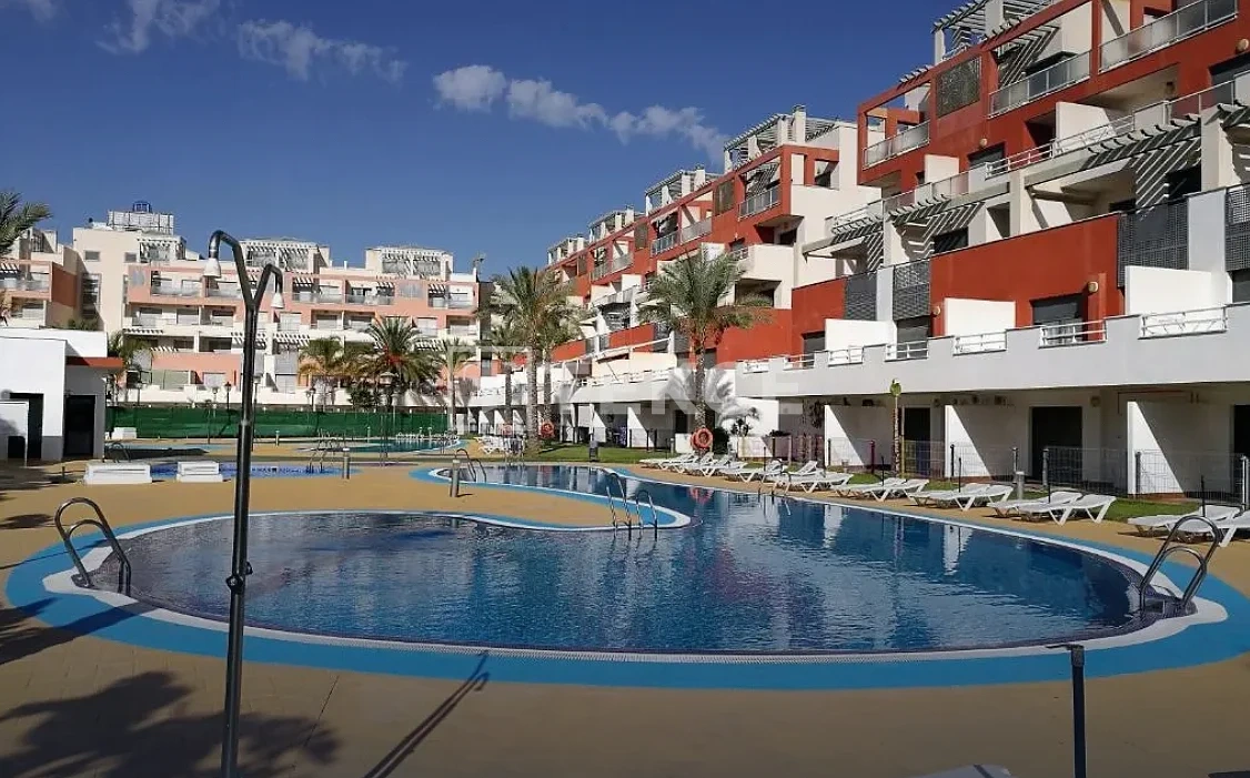 1 - verkoop appartement aan het water vera andalusië spanje