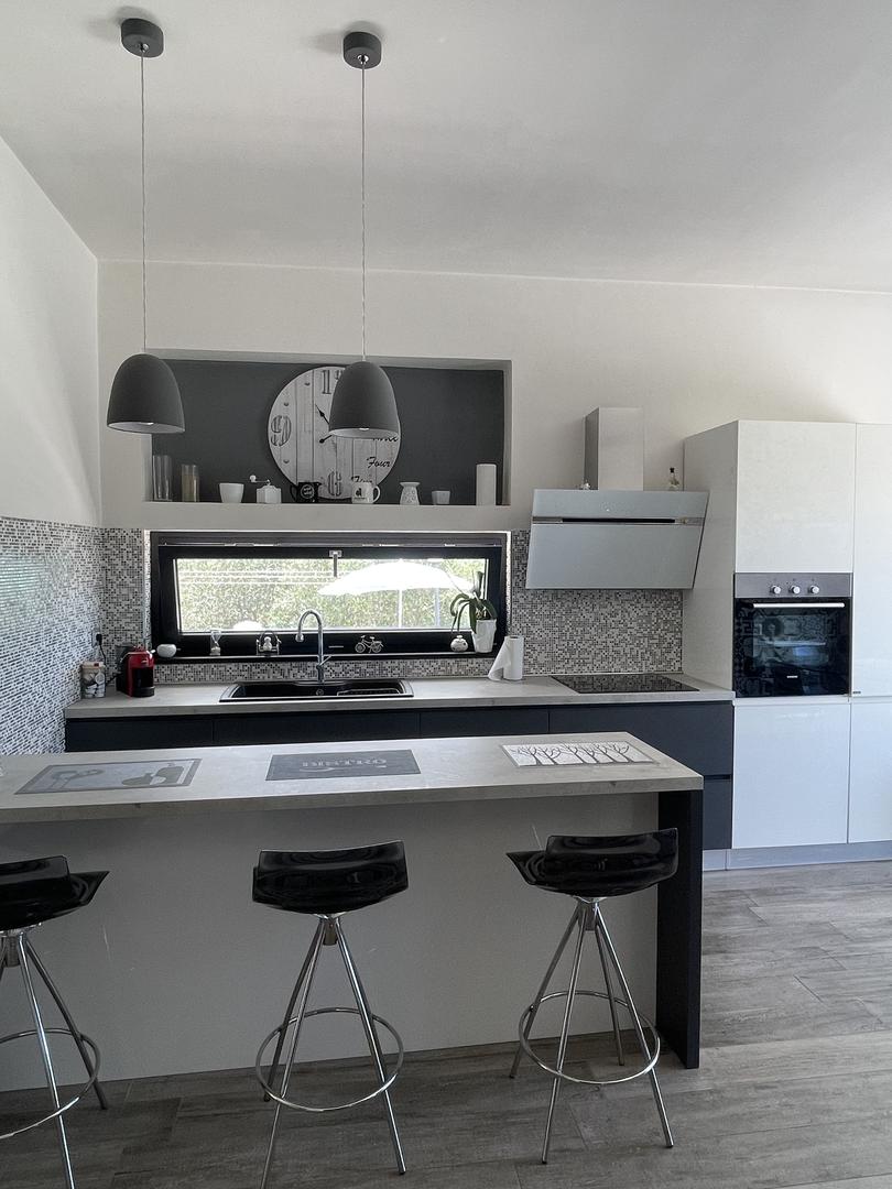 Casas y apartamentos en venta - Apulia | Meretdemeures.com, image size:810x1080