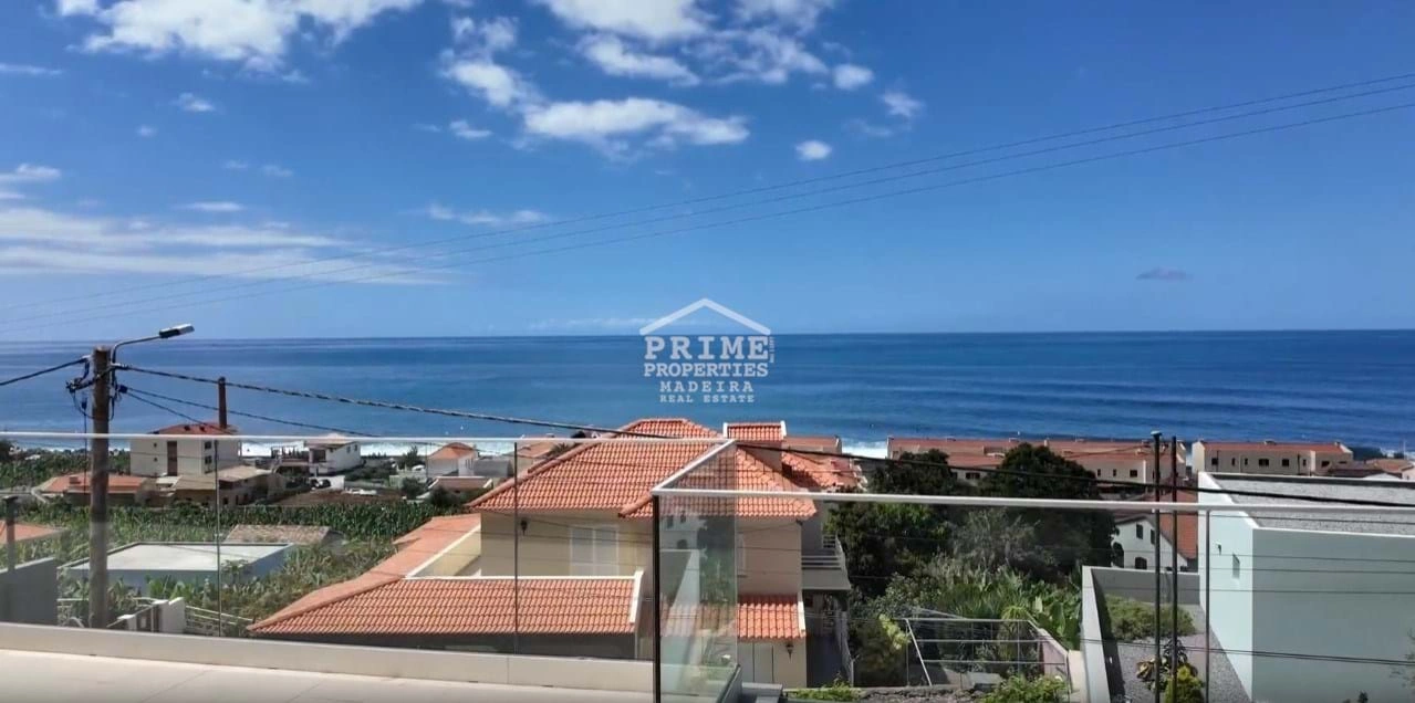 1 - vendita casa fronte mare calheta madera portogallo