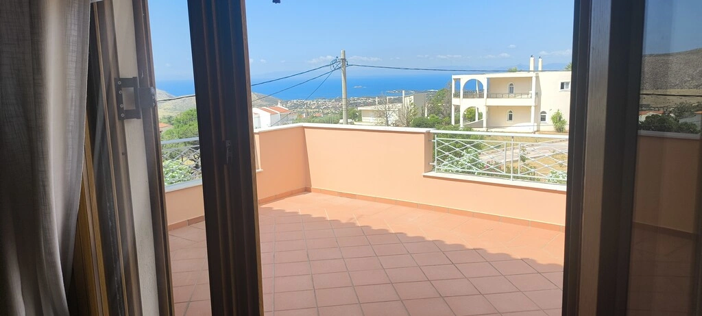 2 - vendita casa vista mare lagonísi attica grecia