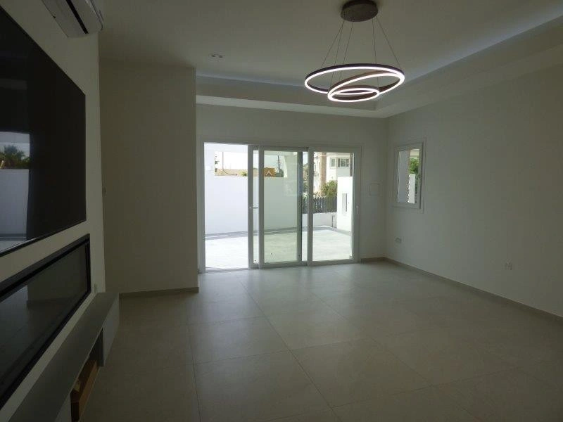 2 - vente villa larnaca larnaca chypre