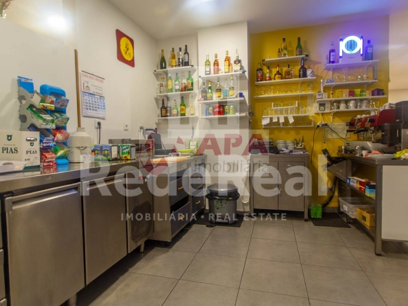 2 - venda espaço comercial faro algarve portugal