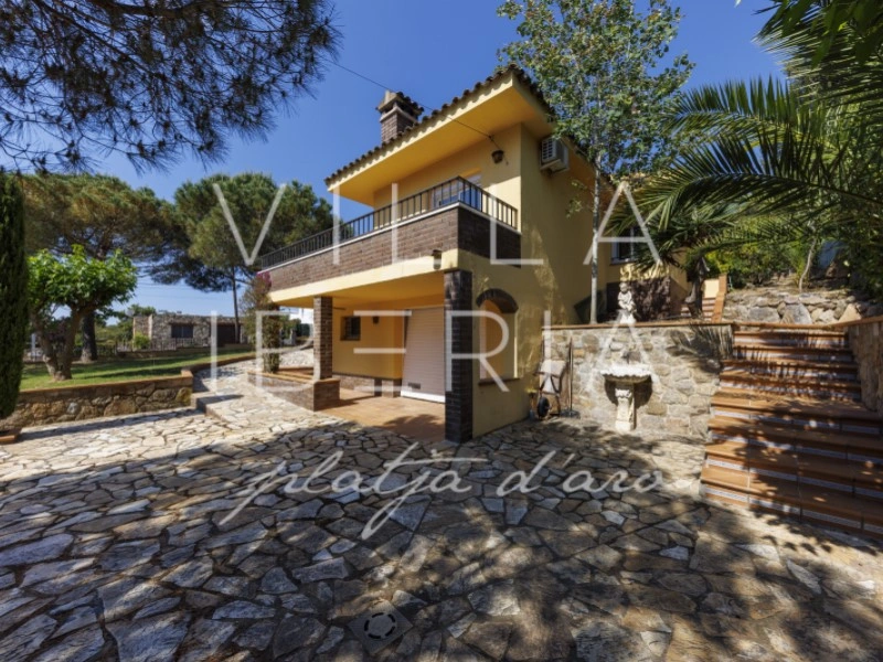 2 - vente maison santa cristina d'aro catalogne espagne