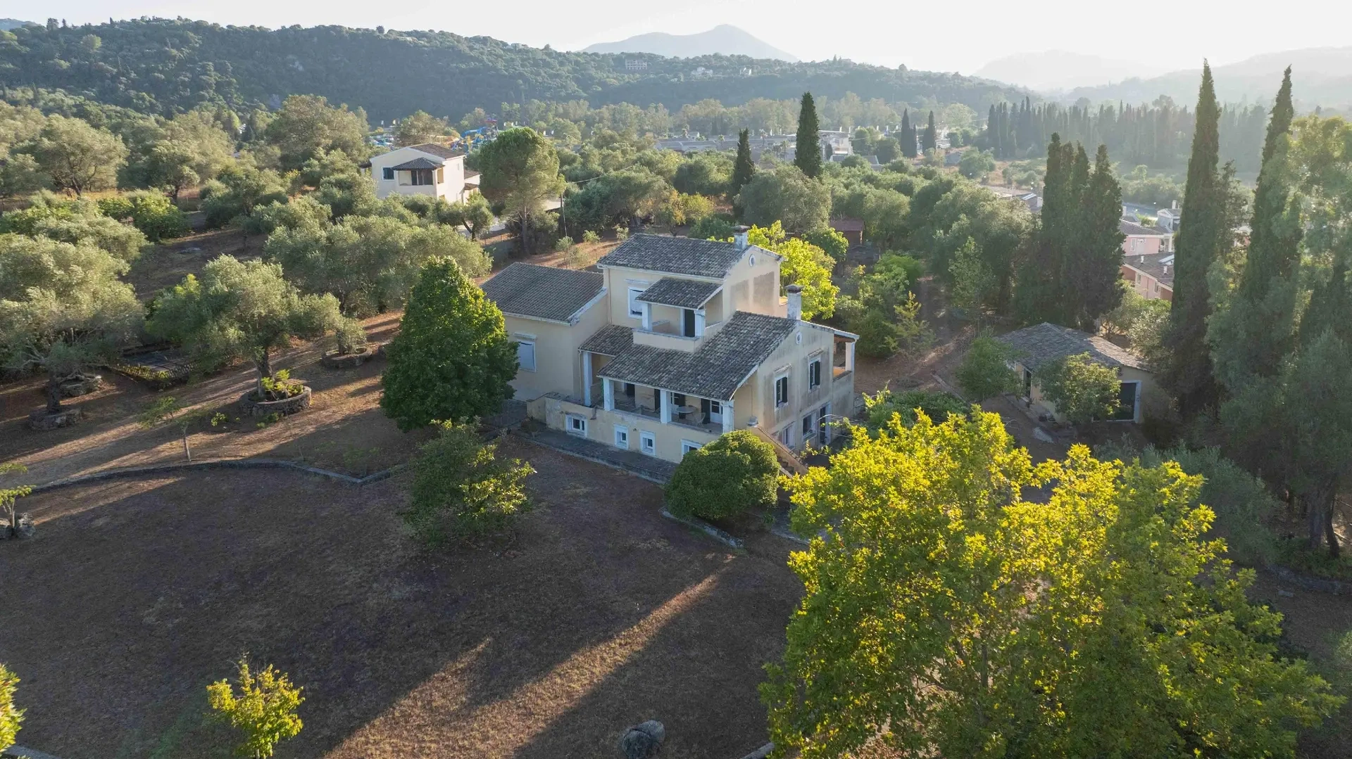 2 - vendita casa ágios ioánnis creta grecia