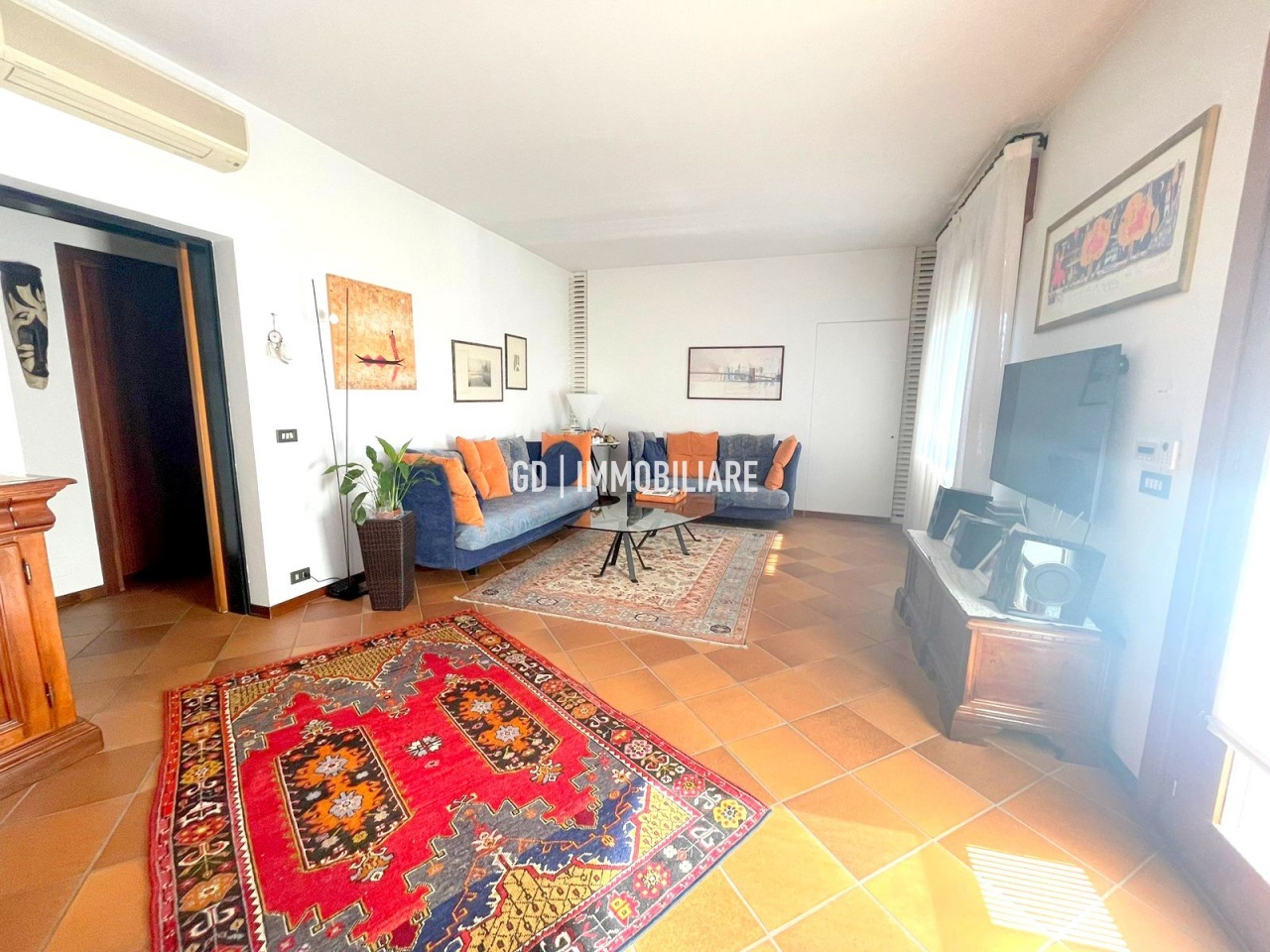 2 - venta apartamento caerano di san marco véneto italia