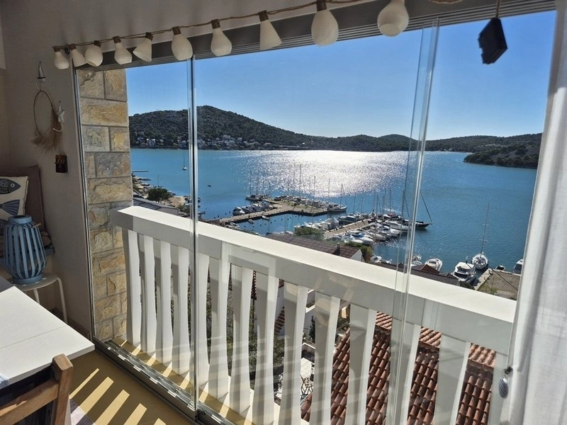 2 - venta apartamento vista al mar tisno šibenik-knin croacia