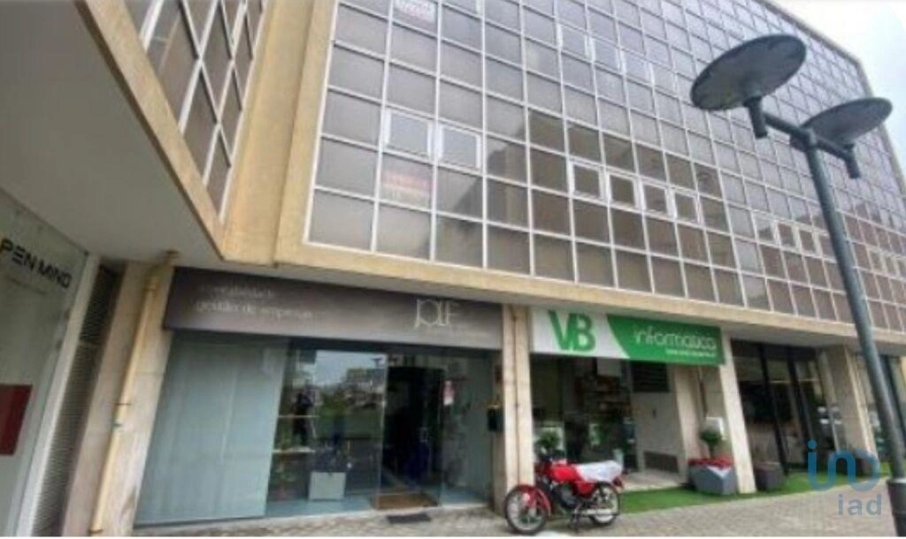 1 - venta comercio santo tirso región norte portugal