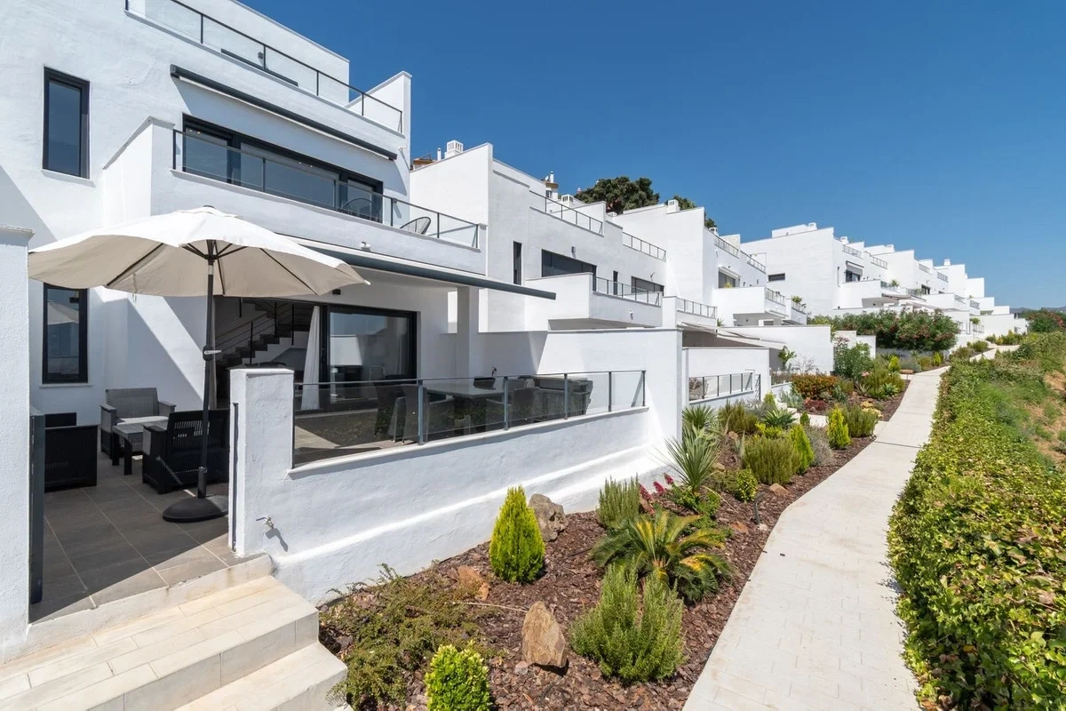 1 - venta casa ojen andalucía españa