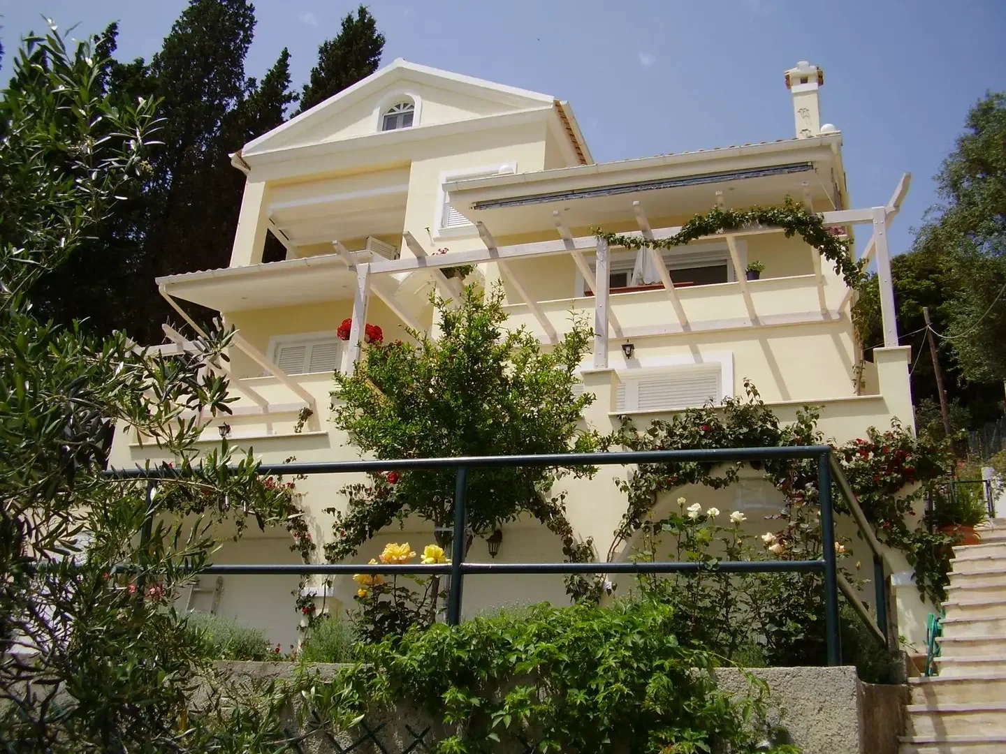 2 - verkoop huis uitzicht op zee corfu ionische eilanden griekenland