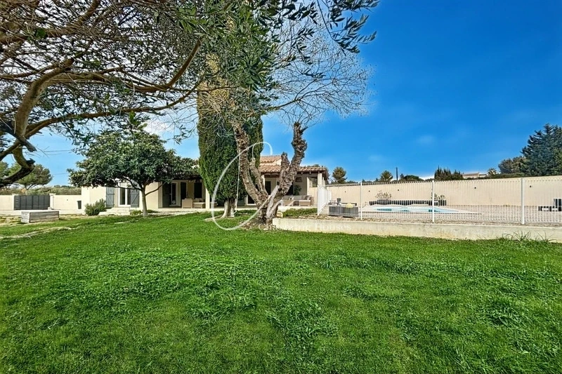 2 - verkauf haus fontvieille bouches-du-rhône frankreich