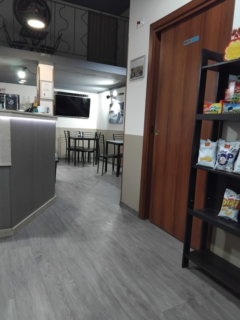 2 - продажа коммерция фоллоница тоскана италия
