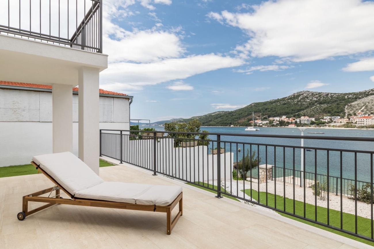 2 - verkauf haus direkt am wasser trogir split-dalmatien kroatien