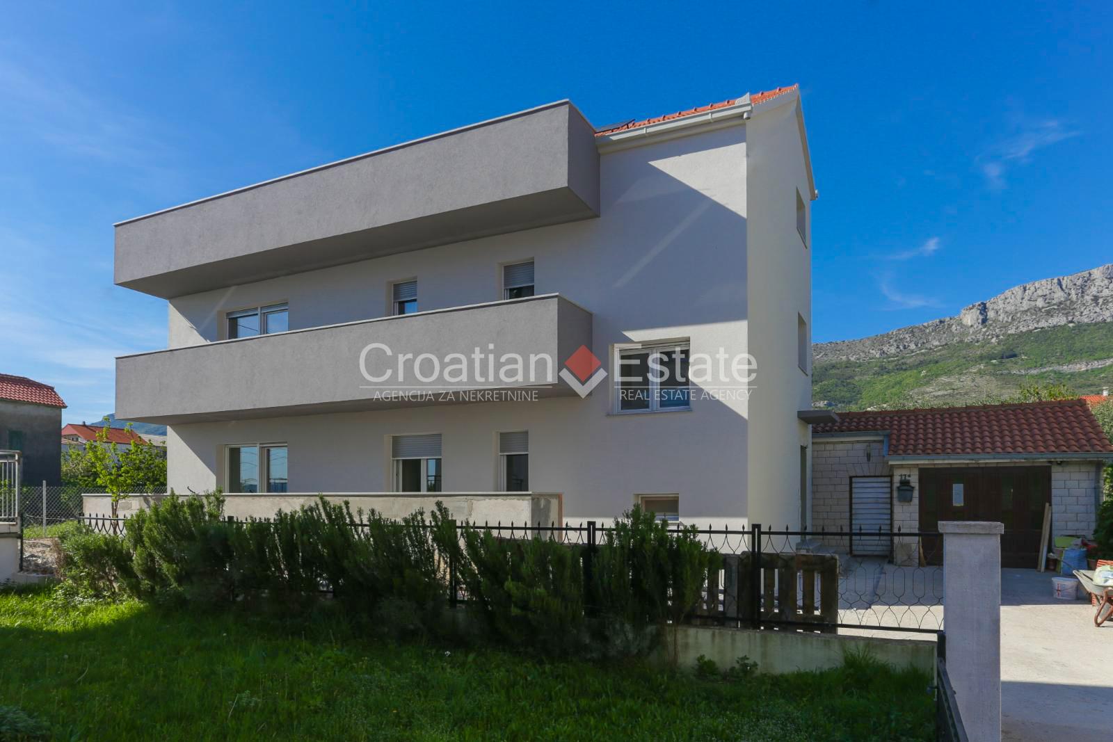 2 - venda casa vista de mar split split-dalmácia croácia