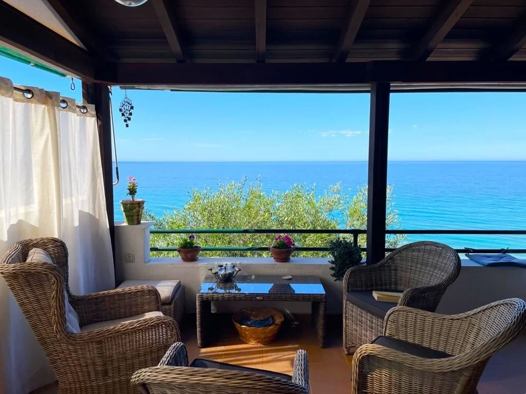 1 - verkoop appartement uitzicht op zee corfu ionische eilanden griekenland