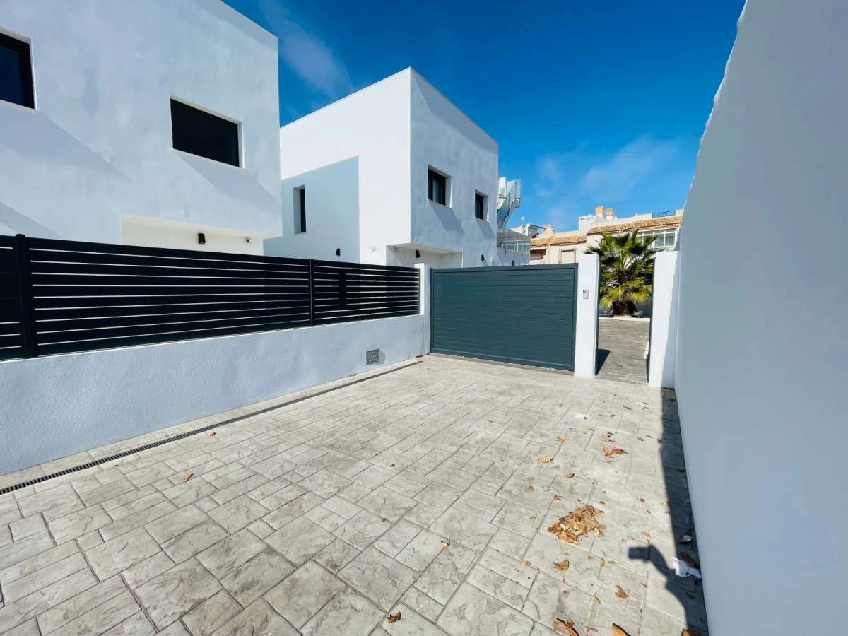 1 - sea view house for sale in torrevieja - costa blanca valencian community spain