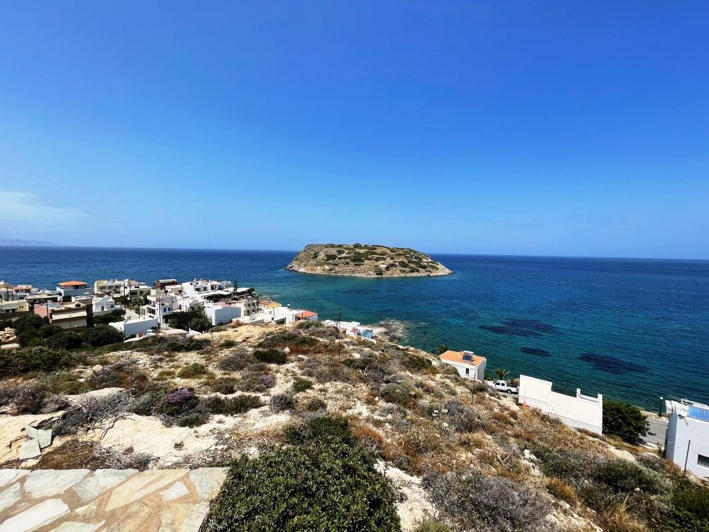 2 - vente maison pieds dans l'eau mókhlos crète grèce