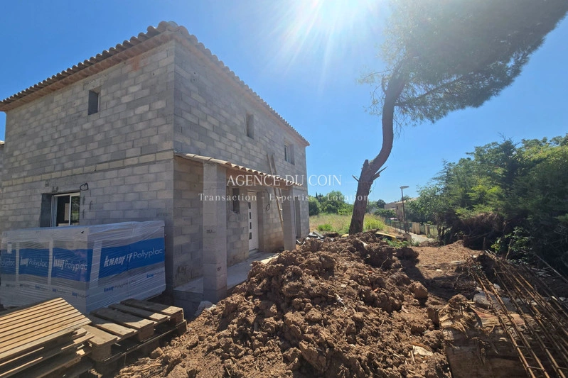 2 - house for sale in la motte var france