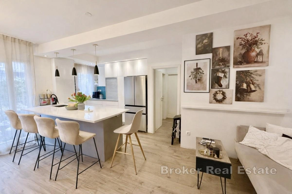 2 - venta apartamento a pie de playa split split-dalmacia croacia