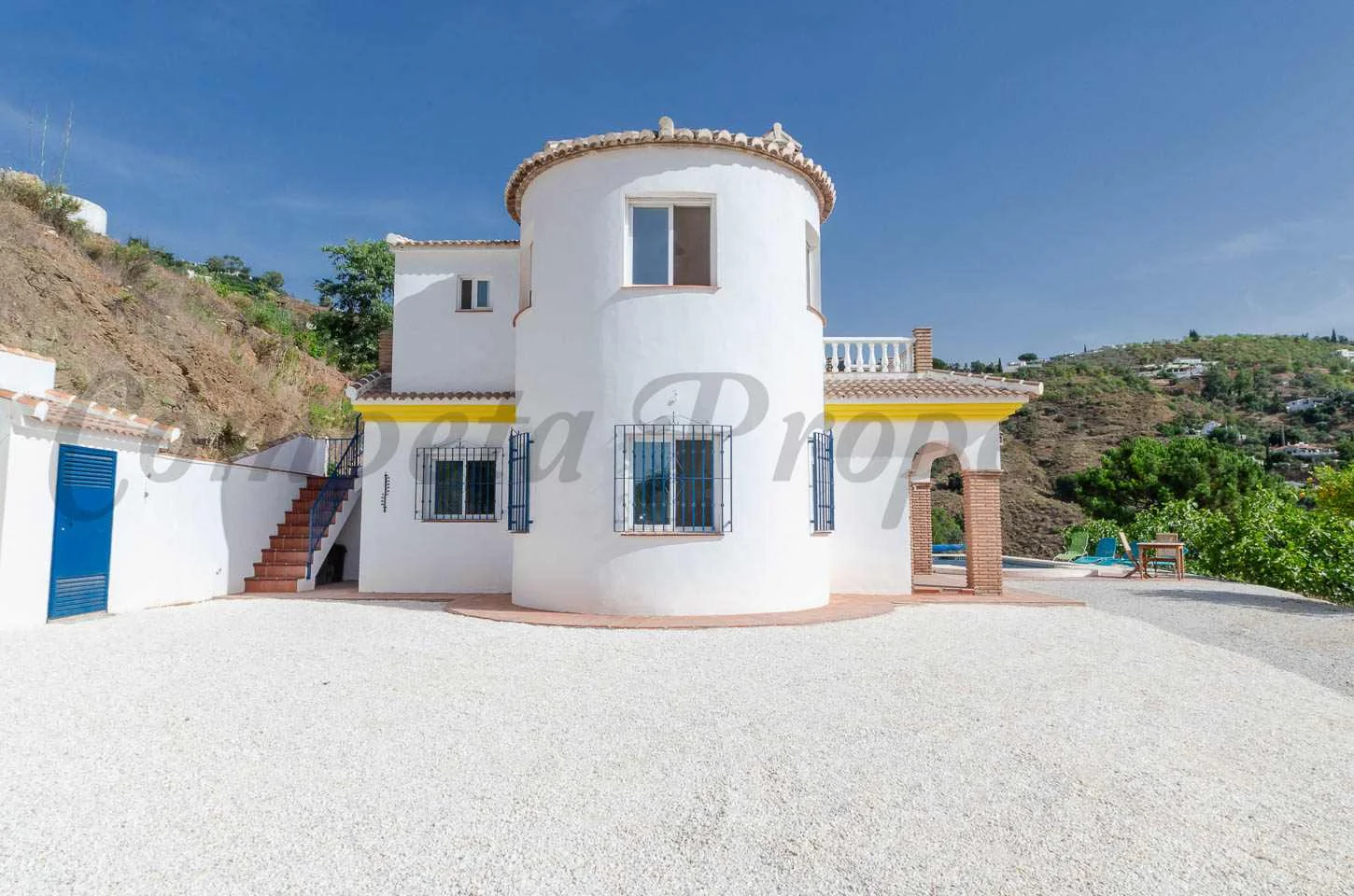 2 - verkoop huis competa andalusië spanje