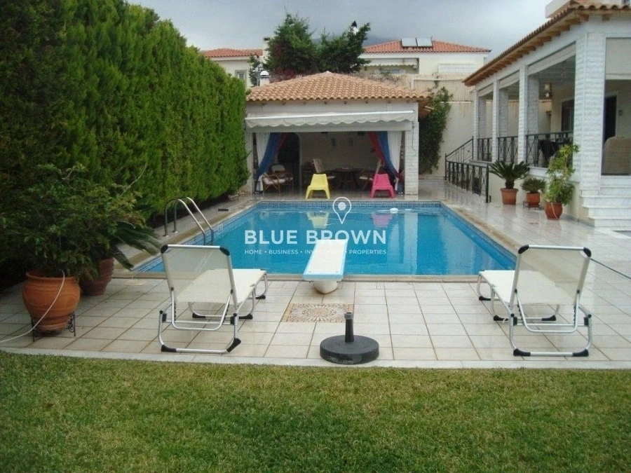 1 - beach walk house for sale in lagonísi attica greece