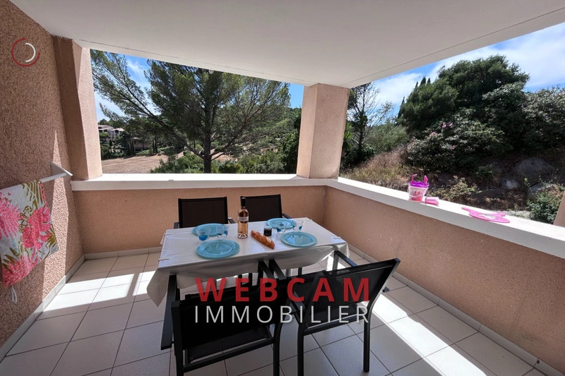 Apartamento con piscina