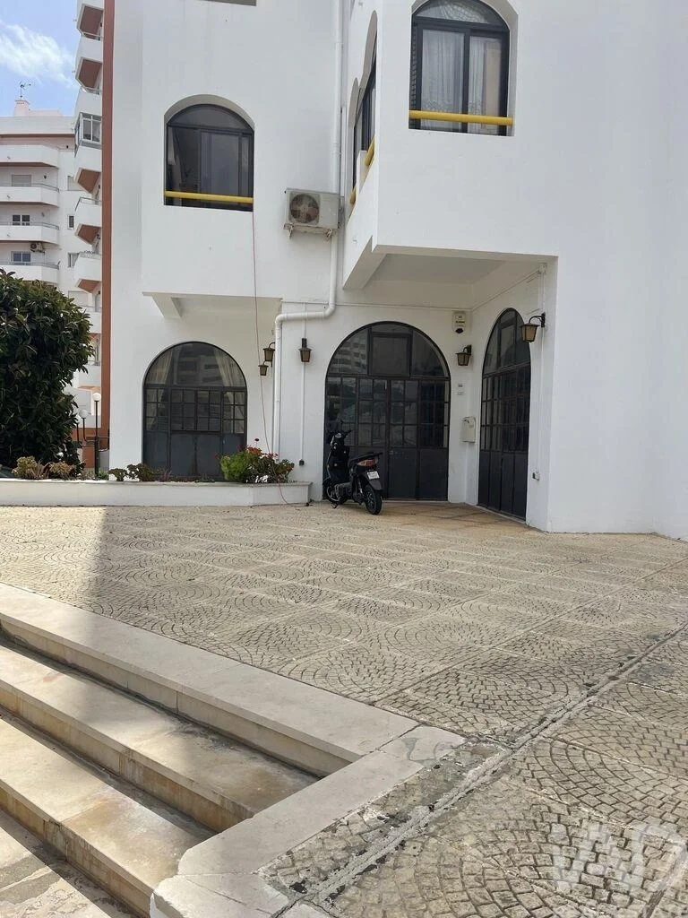 1 - vendita commercio portimão algarve portogallo