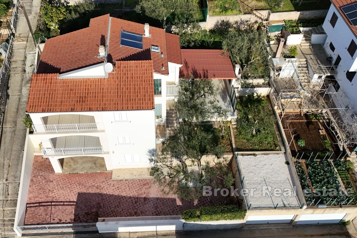 2 - venta casa vista al mar ciovo split-dalmacia croacia