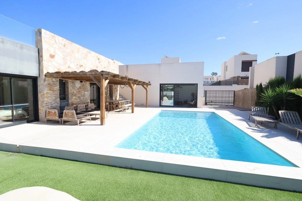 1 - venta villa algorfa comunidad valenciana españa