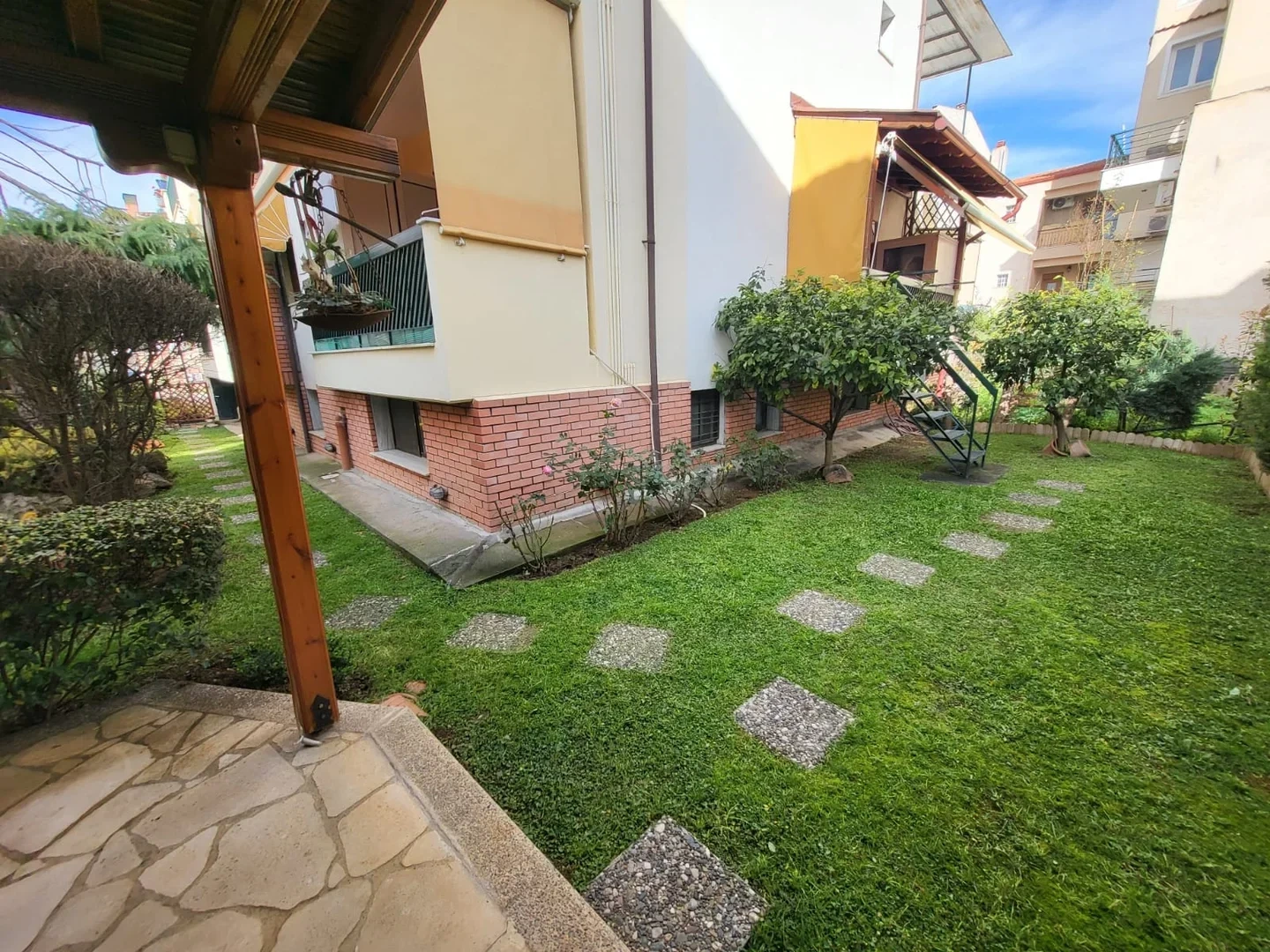 2 - vente appartement pylaía macédoine centrale grèce