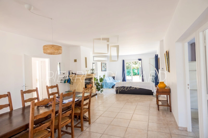2 - house for sale in vers-pont-du-gard gard france