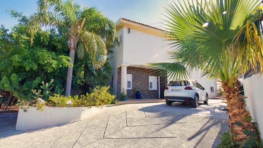 2 - vendita villa limassol limassol cipro