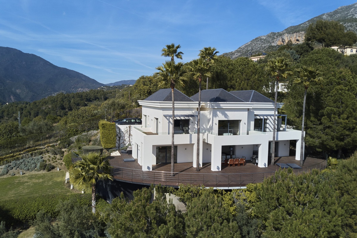 1 - house for sale in istan andalusia spain