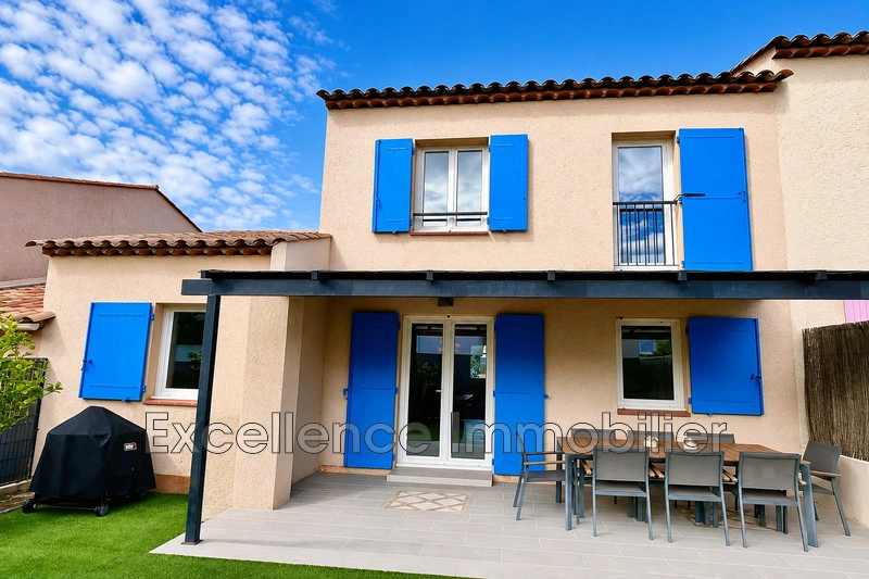 Casa con piscina