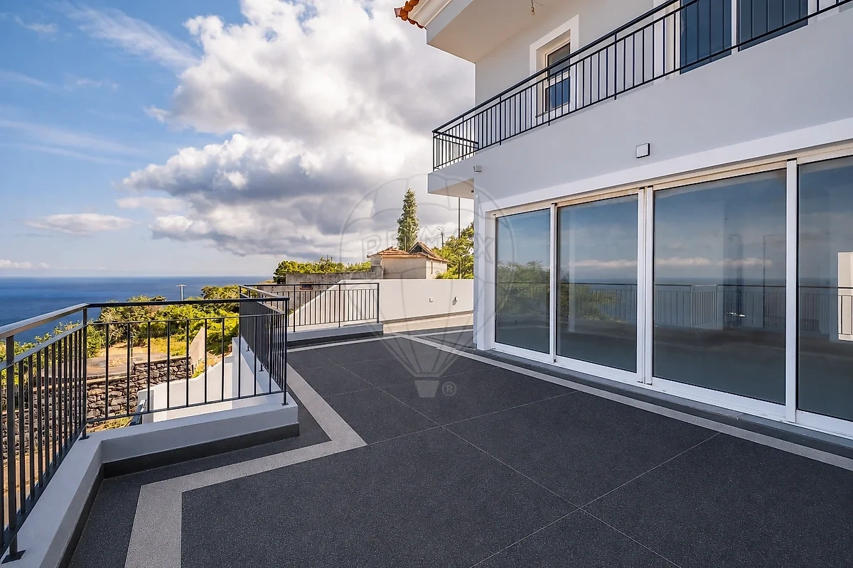 2 - vendita casa vista mare santa cruz madera portogallo