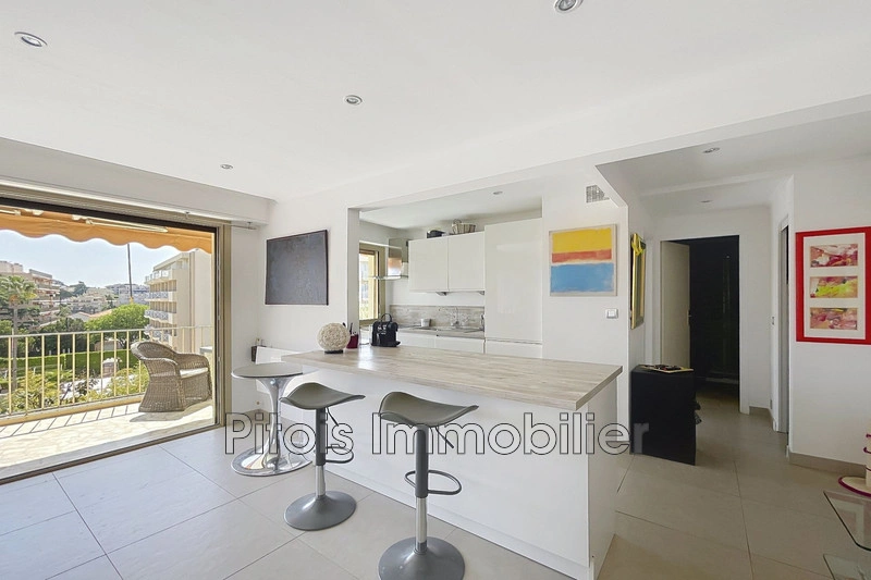 2 - vente appartement plage à pied juan les pins alpes-maritimes france