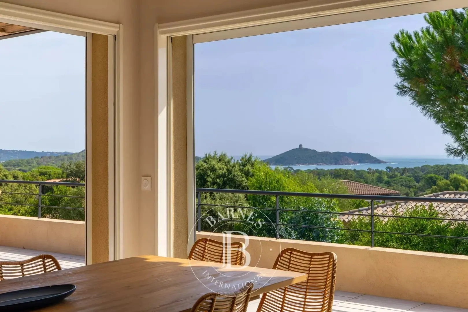 2 - продажа дом вид моря sainte-lucie-de-porto-vecchio корсика дю сюд франция