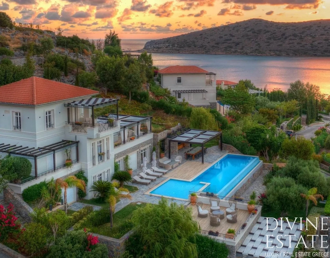 2 - vendita villa vista mare agios nikolaos creta grecia