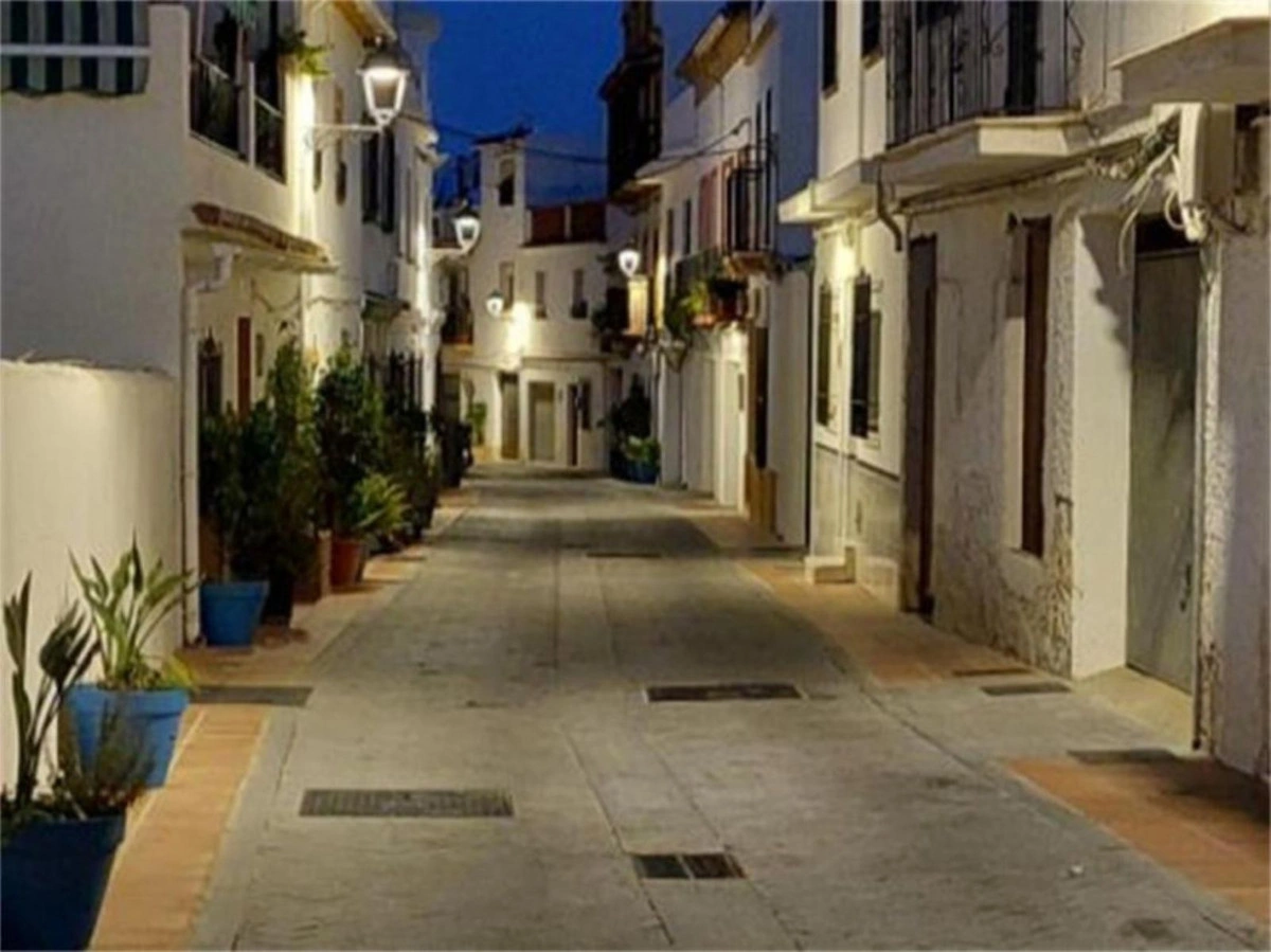 Terreno a pie de playa de 96 m²