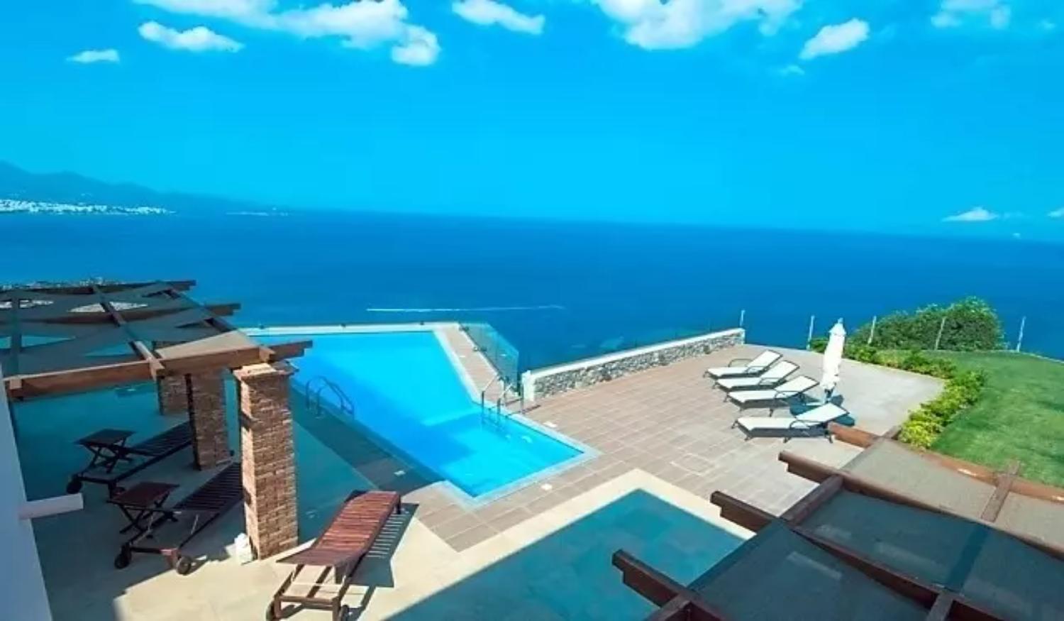 2 - vendita casa vista mare agios nikolaos creta grecia